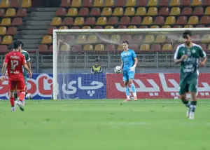 خلیفه دوباره به صدر جدول رسید