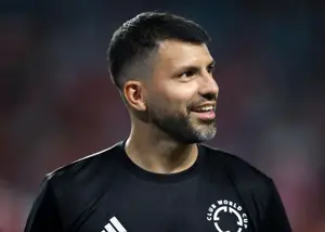 واکنش عجیب آگوئرو به شوخی نژادپرستانه