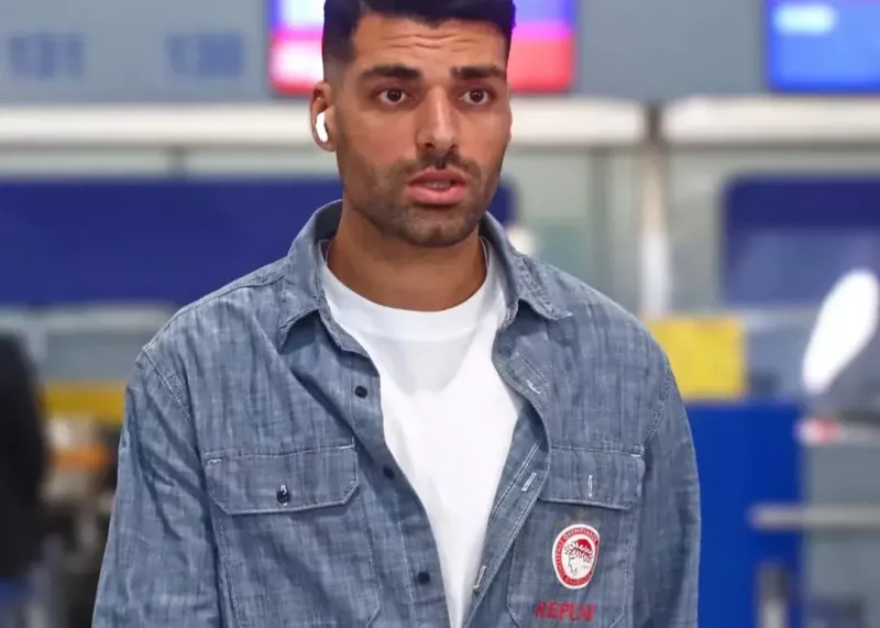 طارمی به قزاقستان رفت (عکس)