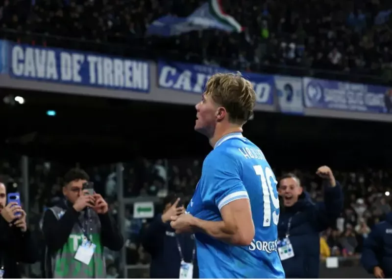 رستاخیر ستاره مازاد منچستر با کونته