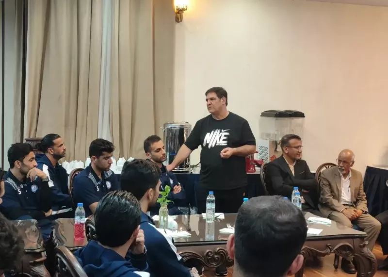 مهاجری برای صعود به لیگ برتر استارت زد(عکس)