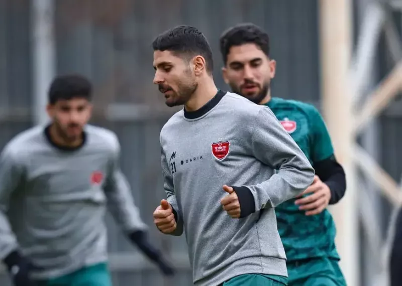 واکنش پرسپولیس به شایعه غیبت عمری