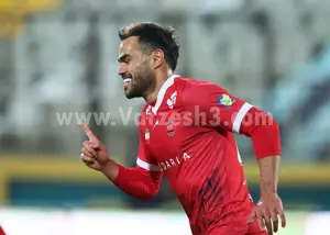 اورونوف در انتظار دوستش سرگیف! (عکس)