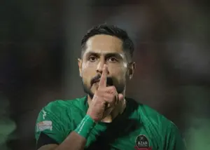 پنج امضا روی پنج گل: ادامه فصل پُراثر محبی