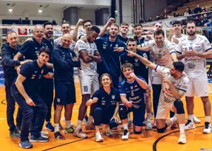 عجیب اما واقعی: میلاد عبادیپور بالاخره رنگ برد را دید