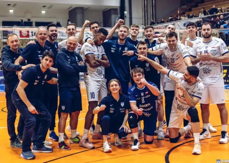 عجیب اما واقعی: میلاد عبادیپور بالاخره رنگ برد را دید