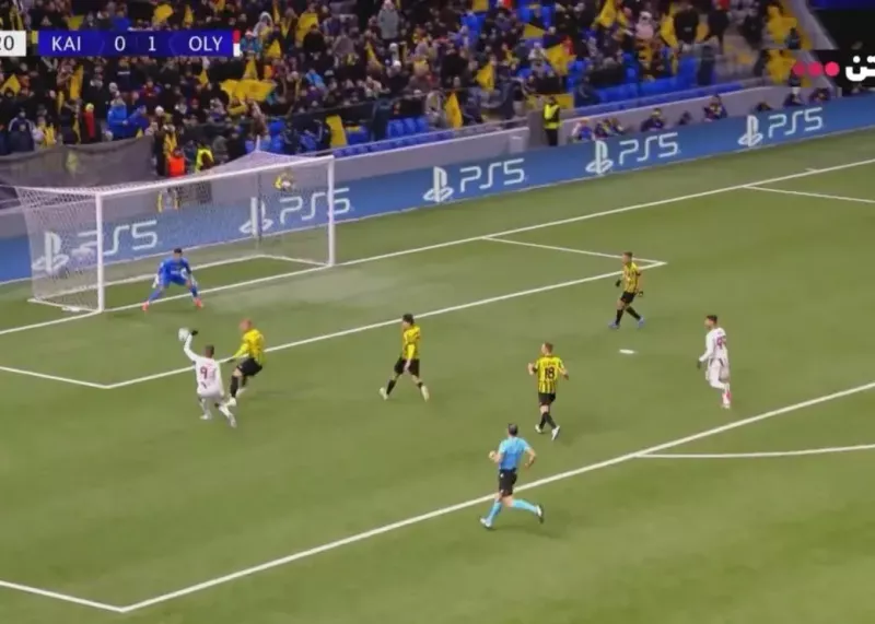 طارمی در کلاس مهندسی اروپا! (عکس)