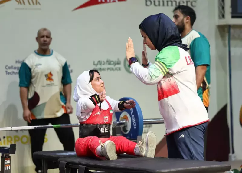 دو طلای اول ایران در دوبی به نام دختران وزنه بردار