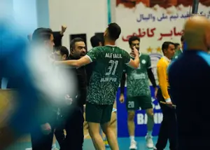 نبرد شگفتیسازان را تیم تازه وارد برد