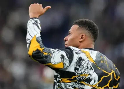 فوری: امباپه به بازی بزرگ رسید