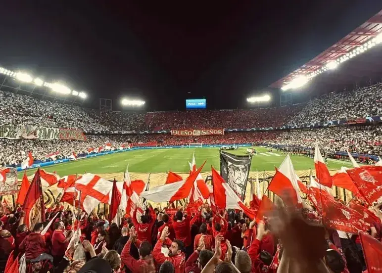 خشم سویا: تعطیلی ورزشگاهمان را برنمیتابیم!