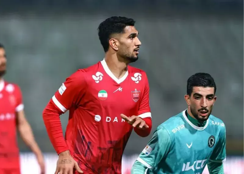 بخت هافبک جوان پرسپولیس باز شد