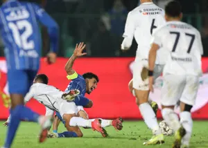 بیانیه استقلال: شاید دستگاه ویایآر خراب است!