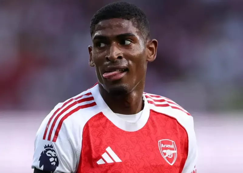 سال ۲۰۲۵ برای مدافع آرسنال تمام شد!