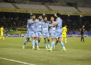 پرواز بلند سیروس برای اولین گل در چادرملو