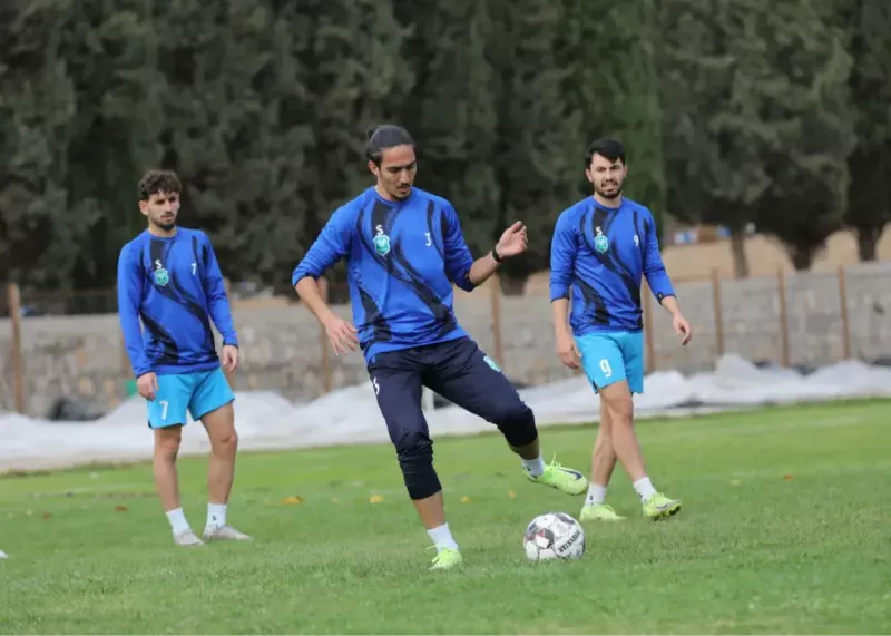 بازگشت مدافع برانکو برای جدال حساس استقلال