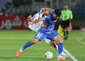 غیبت احتمالی مدافع استقلال برابر خیبر