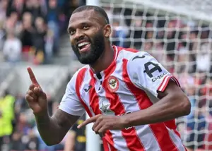 بهترینهای ماه نوامبر لیگ برتر با یک سورپرایز!