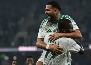 الاهلی با ایبانز و مندی تمدید میکند با محرز خیر!