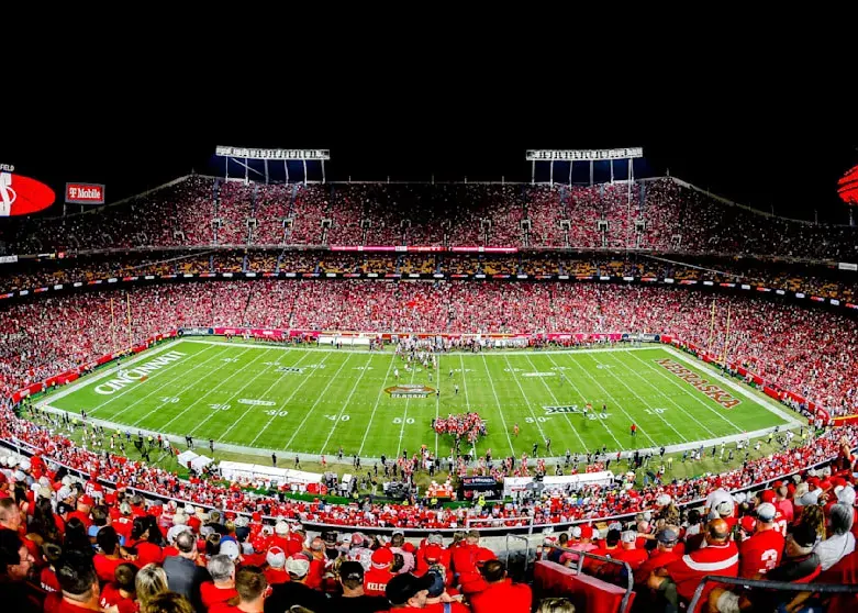 جنون بلیت جام جهانی: مگر سر گنج نشستهایم؟