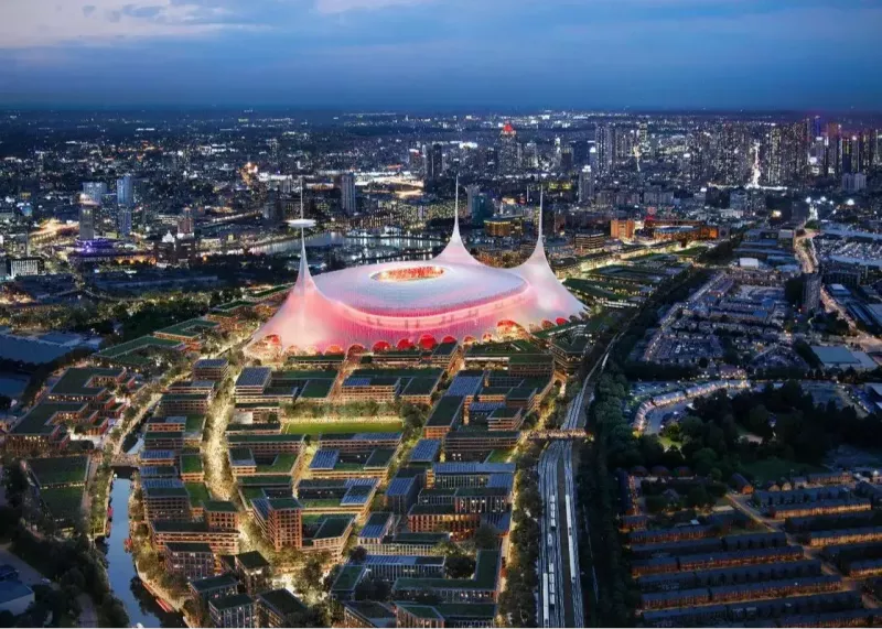 مانع اولدترافورد جدید: یک مغاز چیپسفروشی!