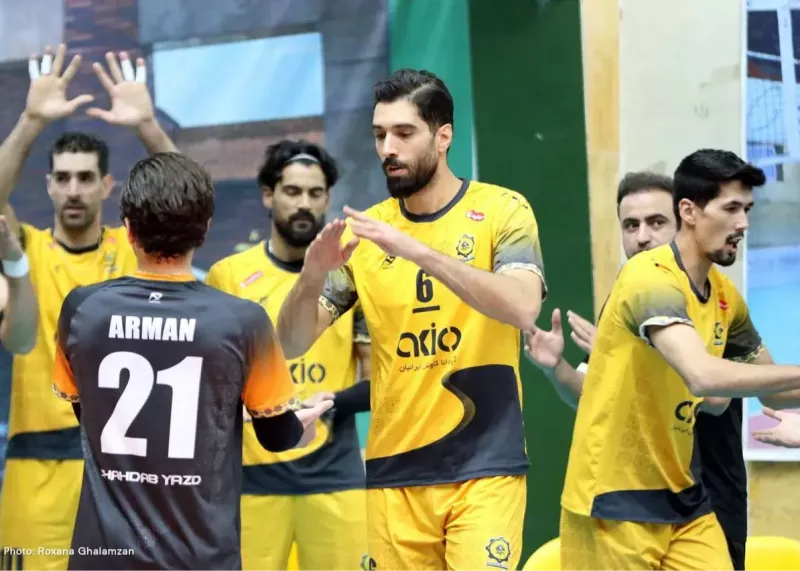 شش از شش و ١٨ امتیاز: یکی جلوی آنها را بگیرد