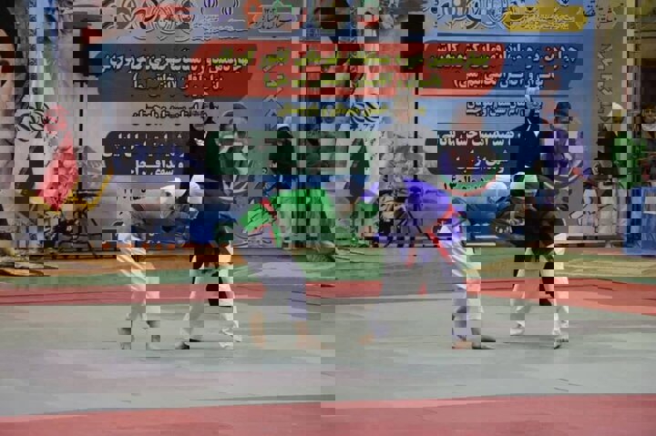 اصفهان قهرمان مسابقات کوراش دختران شد