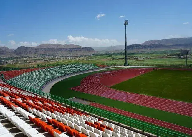 استادیوم بزرگ خرم آباد فصل آینده آماده میشود