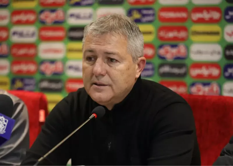 نمره اسکوچیچ به دختران هوادار تراکتور: ۱۰ از ۱۰