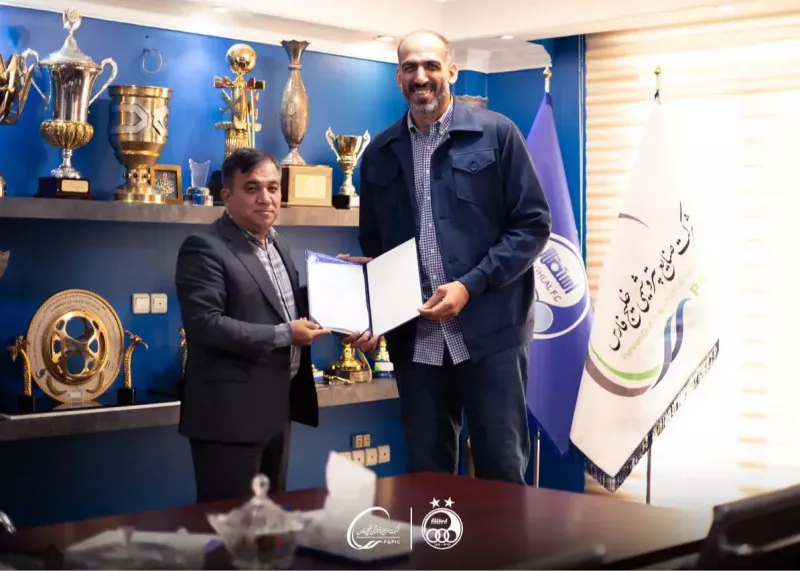 رونمایی استقلالیها از ستاره بزرگ بسکتبال (عکس)