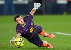 پیام قاطع گارسیا به تراشتگن: دروازه بارسا صاحب دارد