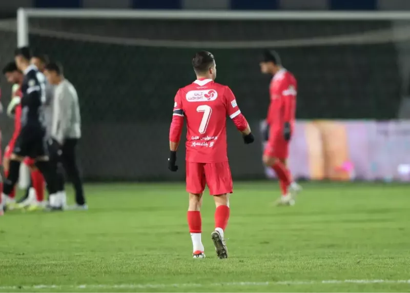 درگیری سروش و نیمکت آلومینیوم به روایت شاهد عینی!