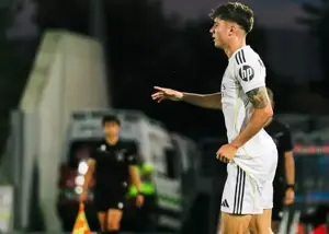 سورپرایز ژابی: مدافع 188 سانتیمتری از آکادمی