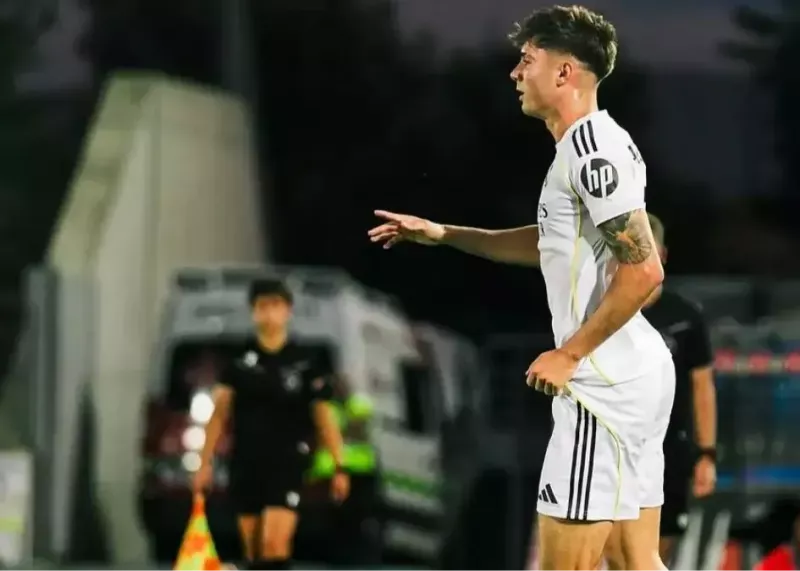 سورپرایز ژابی: مدافع 188 سانتیمتری از آکادمی