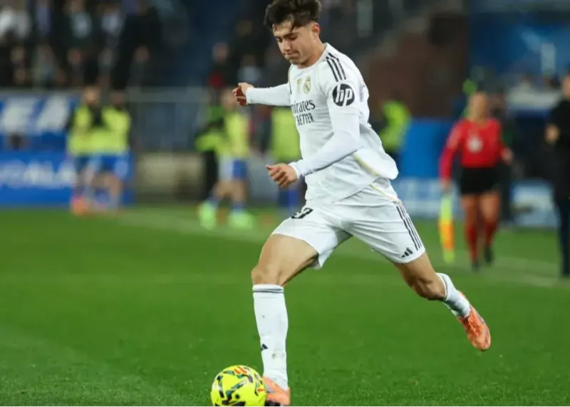 فقط یک اشتباه: نمایش خیرهکننده پدیده رئال