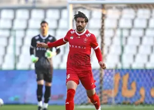 چه کسی قلب دفاع را برای گل پرسپولیس شکافت؟