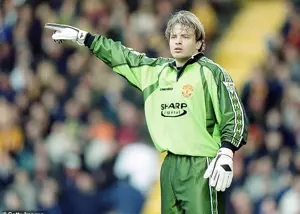 حمایت مارک بوسنیچ از کورتوای منچستریونایتد