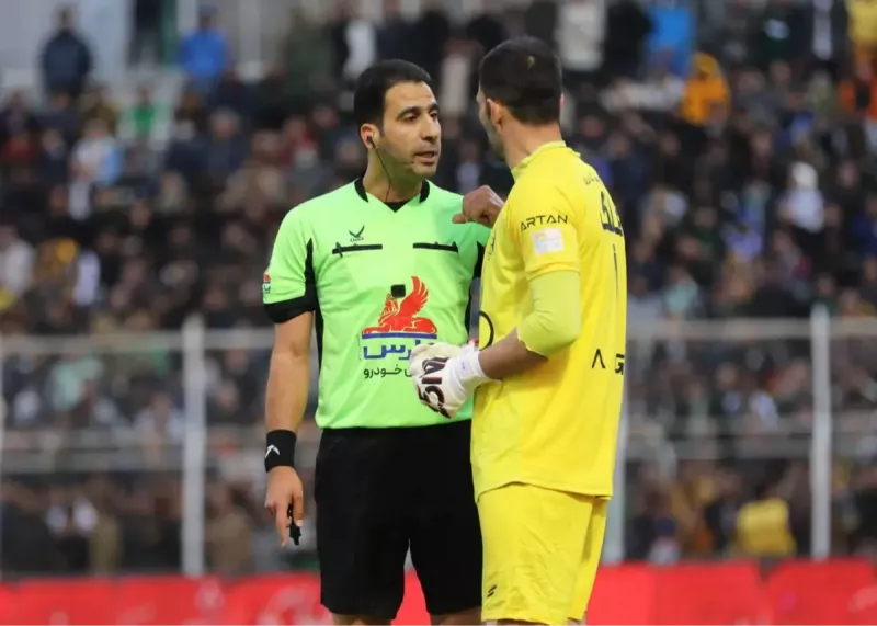 تذکر عجیب داور به آدان در دقیقه 20!