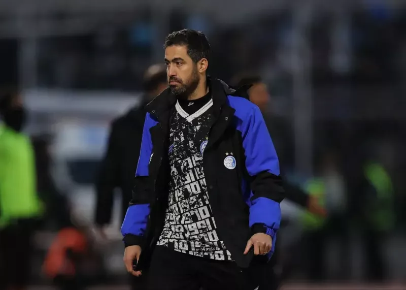 خسرو حیدری آخر نیمه از کوره دررفت!