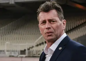 غول ژاپنی از آلمان مربی وارد کرد