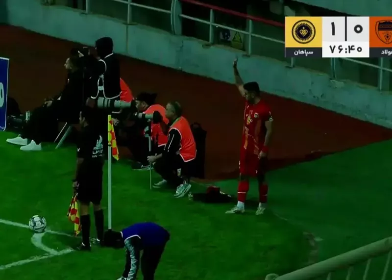 سیدحسین مانع از سوپر گل رزاقپور (عکس)