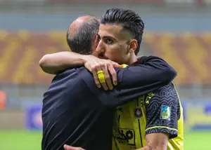 خوشحالی کنایهآمیز پیش چشم یحیی و محرم!