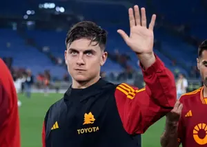 بمب دیبالا با خداحافظی از فوتبال اروپا