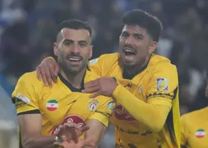 بهترین نسخه فجر در اختیار پیروز قربانی