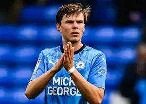 عجیب‌ترین بازنشستگی در فوتبال: حسش را ندارم!