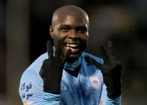 پدیده لیگ، همه جا به دنبال اخباری میگشت