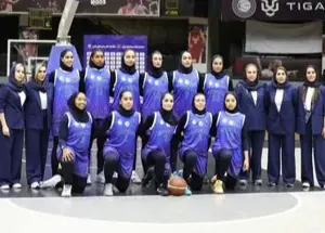 روز عجیباستقلالیها: استراحت در نمازخانه و تکانهای هواپیما