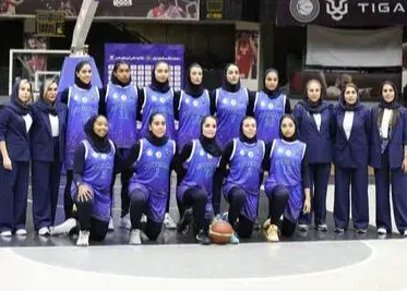 روز عجیباستقلالیها: استراحت در نمازخانه و تکانهای هواپیما