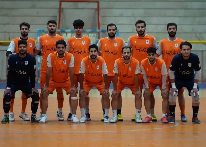 قعرنشین فوتسال الگویی برای تیمهای بی حسابوکتاب