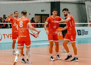 گربه سیاه ستاره‌های والیبال ایران در ترکیه 